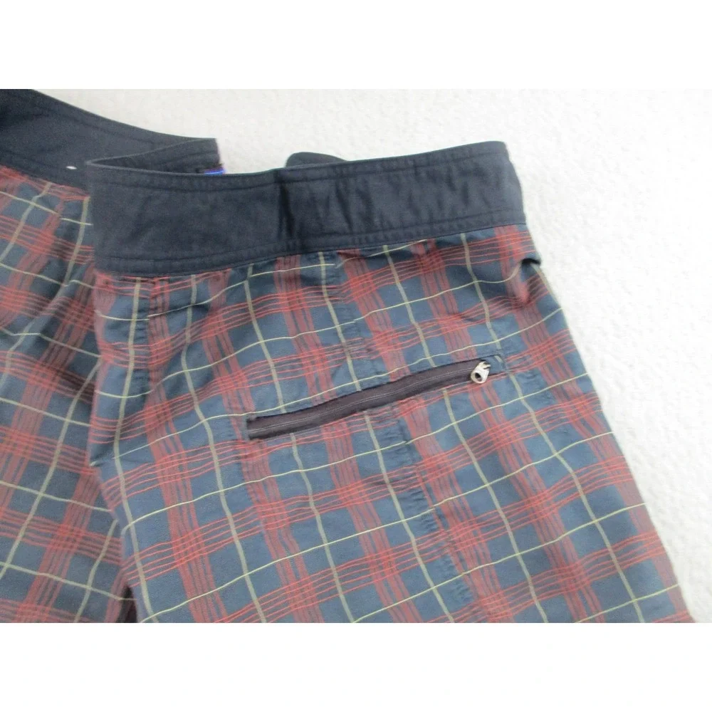 Patagonia Swim Trunks Mens 36 Shorts Nylon Plaid Red‎ Zip Pocket Outdoor Beach